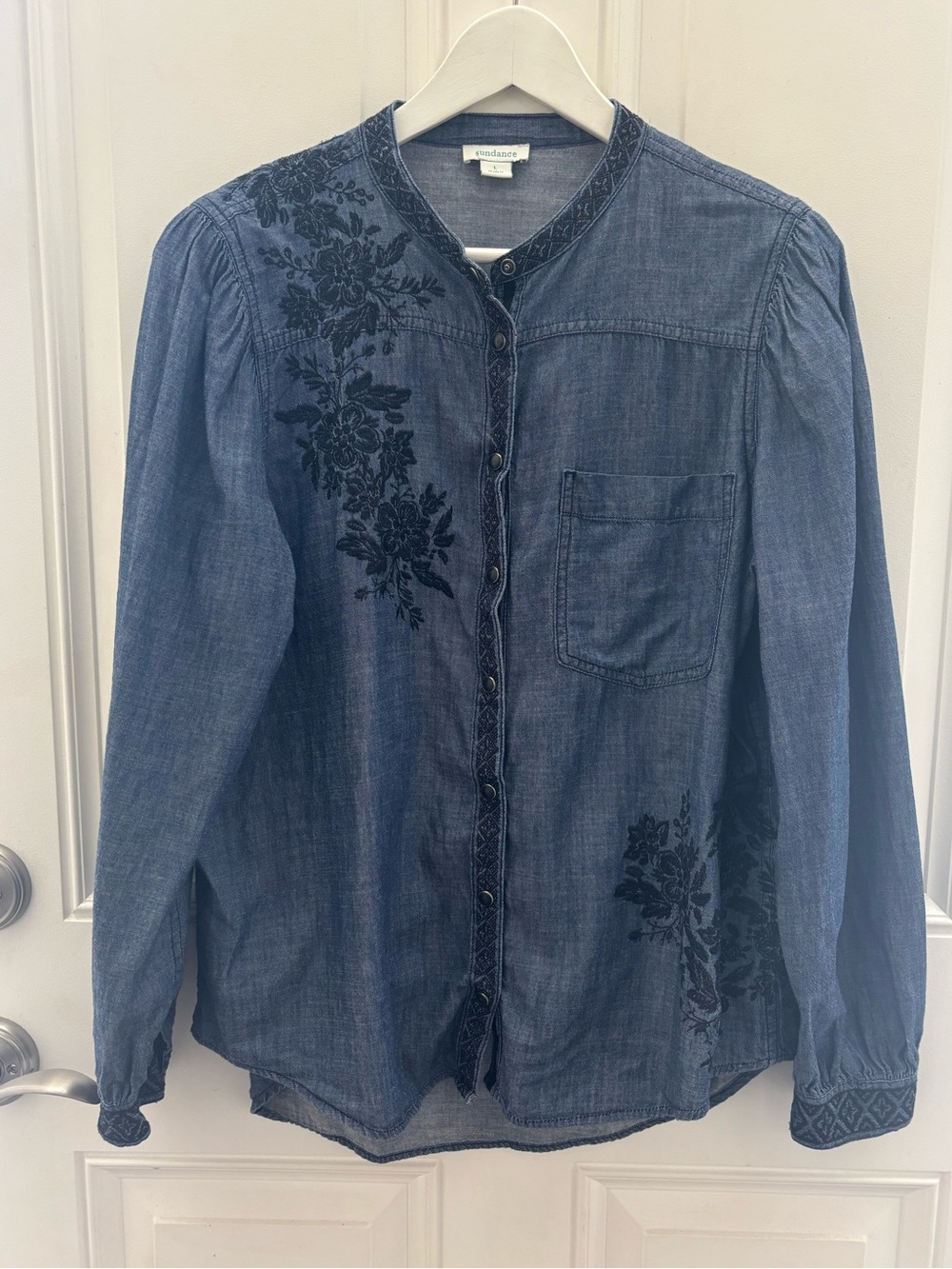 Sundance Lennon Embroidered Denim Shirt L - Picture 2 of 9